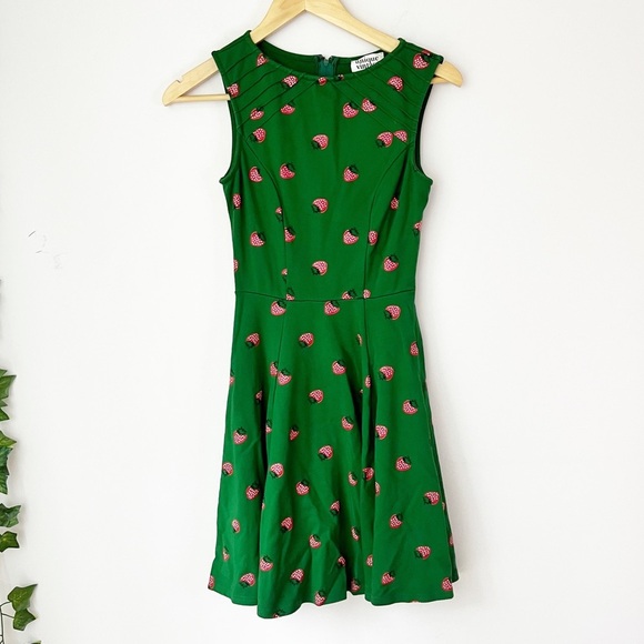 Unique Vintage Dresses & Skirts - Unique Vintage X GB Gwynnie Bee Strawberry Green Fit-And-Flare Dress, XS